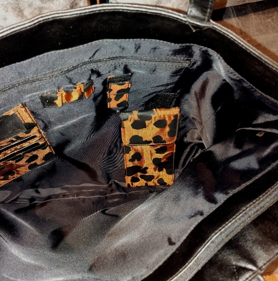 NWOT BUENO CALF HAIR ANIMAL PRINT 3 COMPARTMENT MESSANGER BAG TOTE BROWN & BLACK - Picture 16 of 16